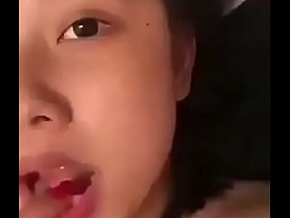 Em gái BI mê Sang khi xã hàng