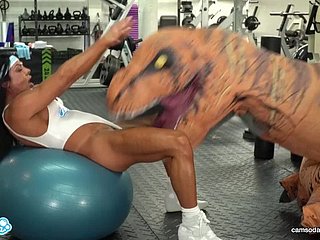 Camsoda - Sıcak milf üvey gerçek spor seks trex tarafından becerdin