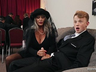 Skinny dude with a large dick fucks dirty granny Sally D'angelo