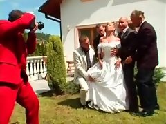 pissing narzeczona