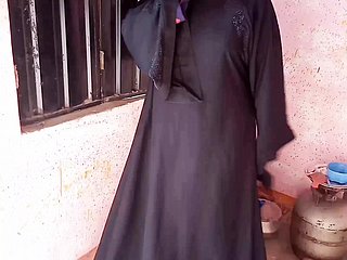 Stepcousin pakistanais baisé mms dur