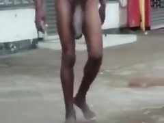 монстр петух бомж