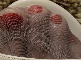 RT Pantyhose Barring
