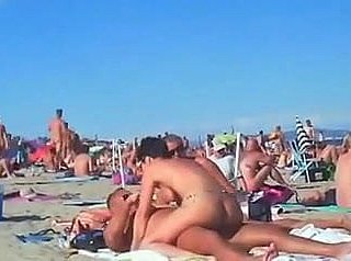 Davanti Tutti
